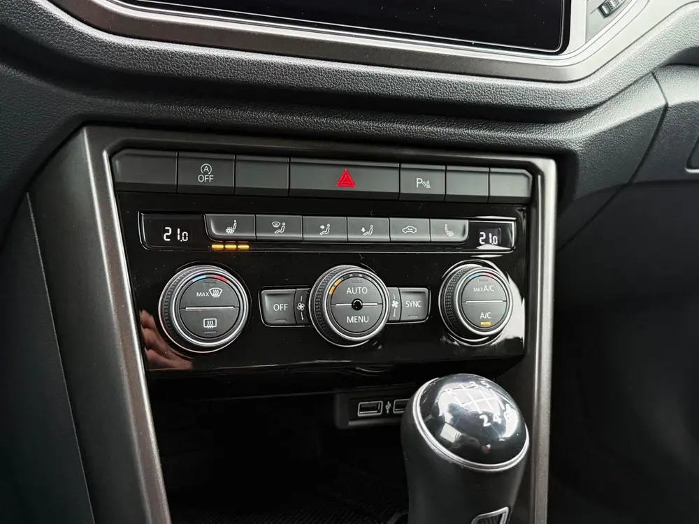 Volkswagen T-Roc 1.0 TSI 116pk Style Business | ECC | Stoelv uit 2020, foto 16
