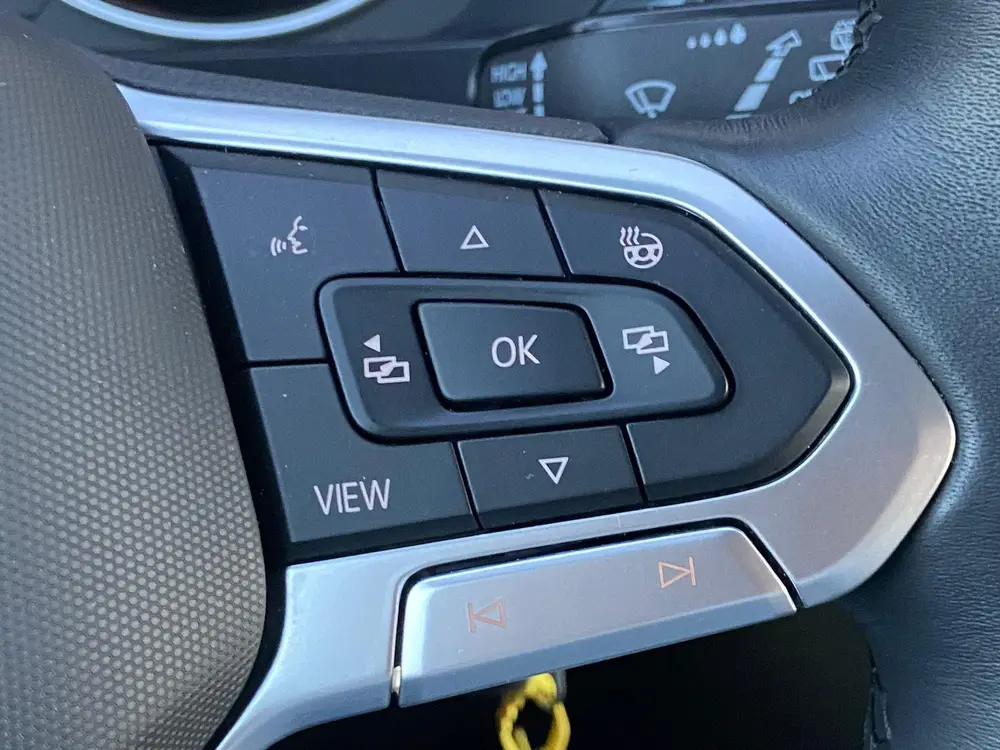 Volkswagen Tiguan 1.5 TSI Life Navi | PDC | ACC | Winterpakk uit 2023, foto 17