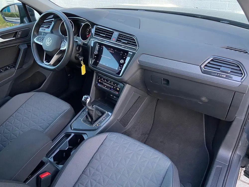 Volkswagen Tiguan 1.5 TSI Life Navi | PDC | ACC | Winterpakk uit 2023, foto 8