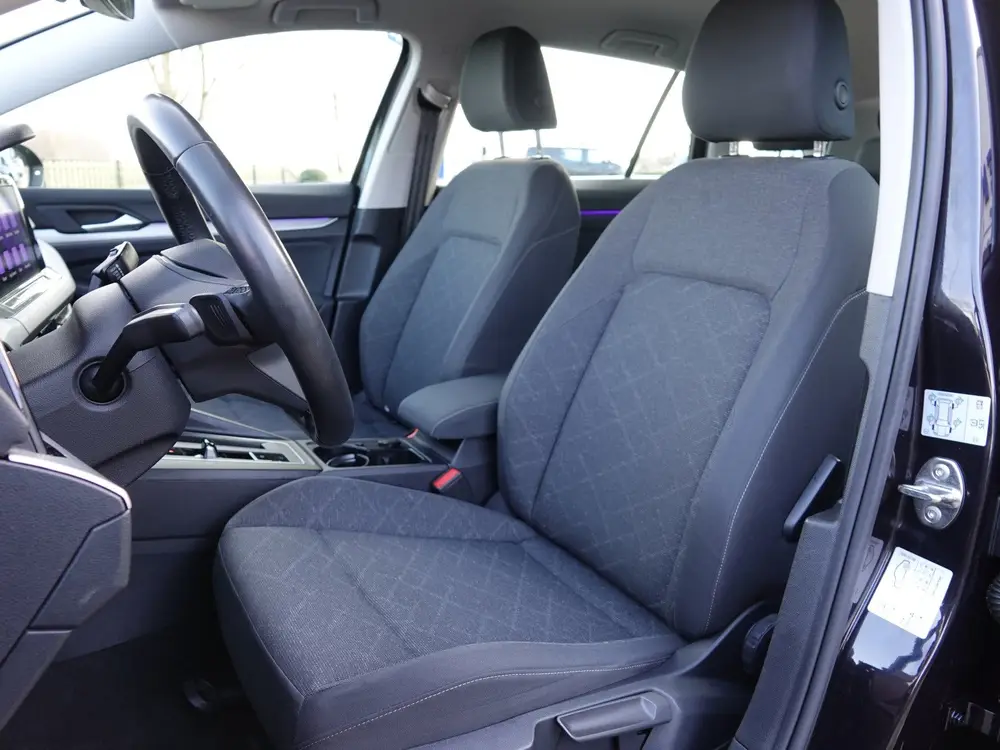Volkswagen Golf Variant 1.0 eTSI DSG 110PK Life ADAPT. CRUIS uit 2022, foto 6