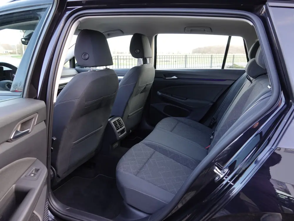 Volkswagen Golf Variant 1.0 eTSI DSG 110PK Life ADAPT. CRUIS uit 2022, foto 7