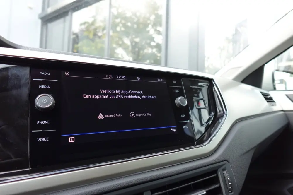 Volkswagen Polo 1.0 TSI Polo ACC PDC CARPLAY uit 2024, foto 6