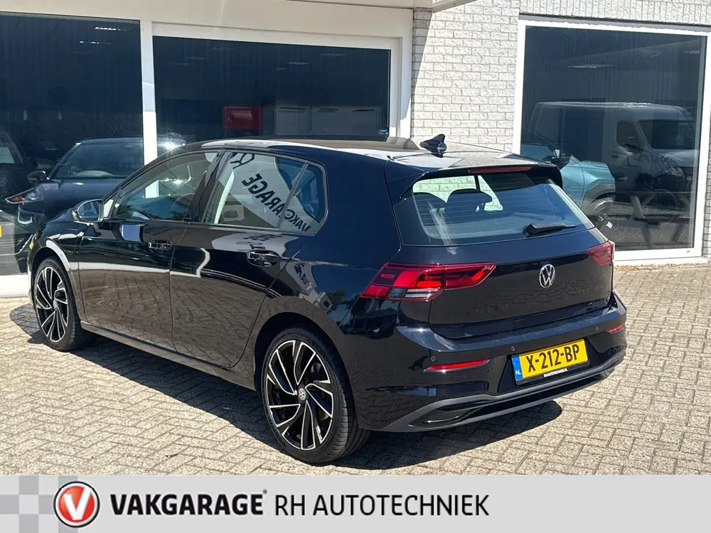 Volkswagen Golf 1.4 eHybrid Style uit 2021, foto 4
