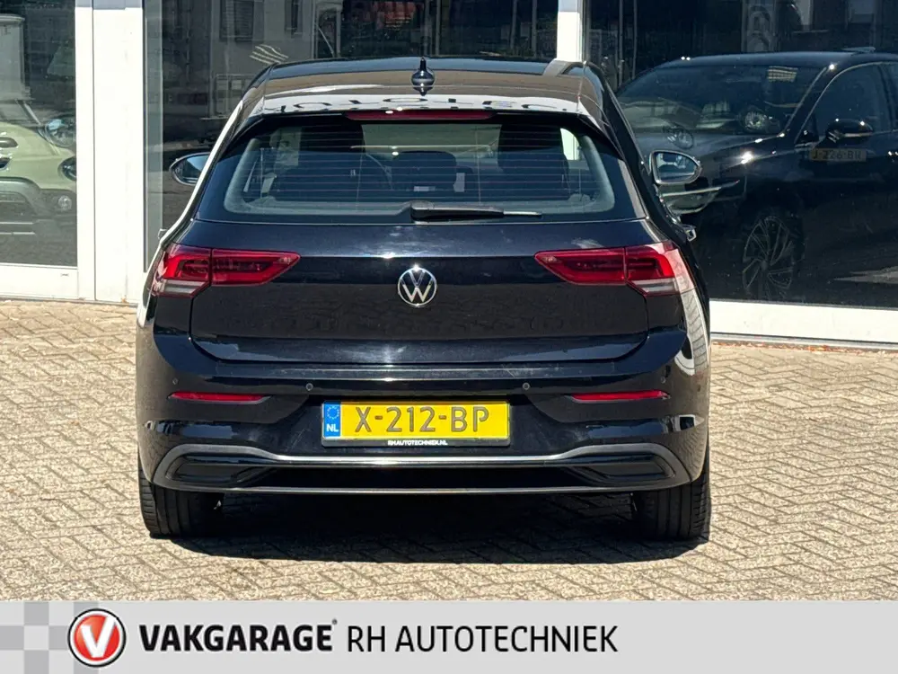 Volkswagen Golf 1.4 eHybrid Style uit 2021, foto 6