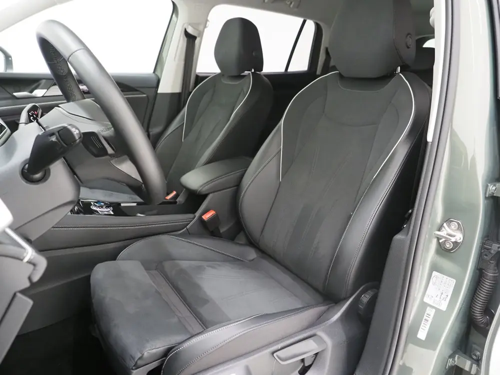 Volkswagen Tayron 1.5 eHybrid Elegance 204PK | Leder/Alcanta uit 2025, foto 4