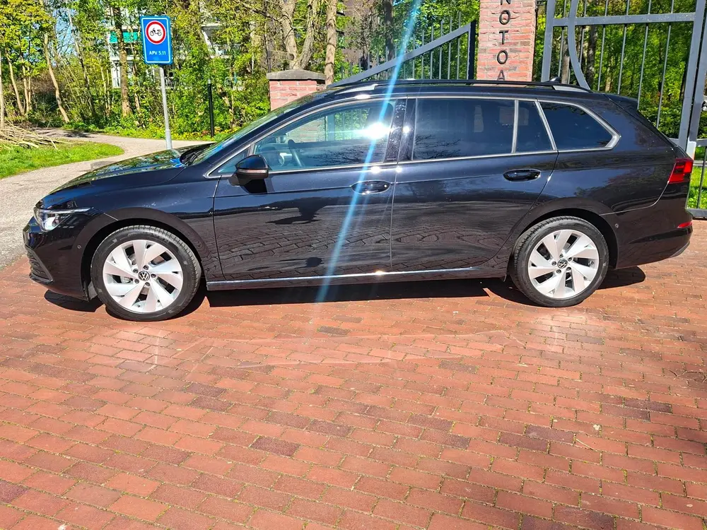 Volkswagen Golf Variant 1.5 TSI Virtual Apple car. Stoelverw uit 2021, foto 12