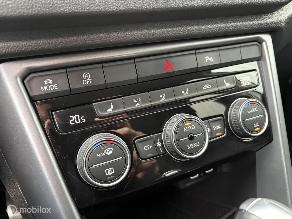 Volkswagen T-Roc 1.5 TSI Active | Aut | Trekhaak | Camera | uit 2021, foto 17