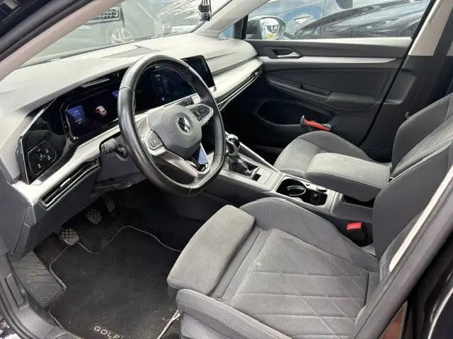 Volkswagen Golf VIII Variant 1.0 TSI Life , Navi , APK 04-27 uit 2021, foto 10