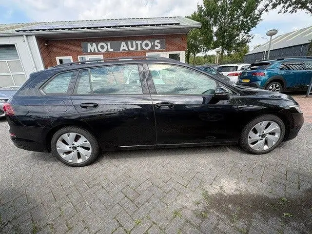 Volkswagen Golf VIII Variant 1.0 TSI Life , Navi , APK 04-27 uit 2021, foto 11