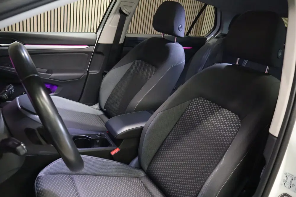 Volkswagen GOLF 2.0 TDI Active |Pano|IQ Light|Stoel verw.|36 uit 2022, foto 15