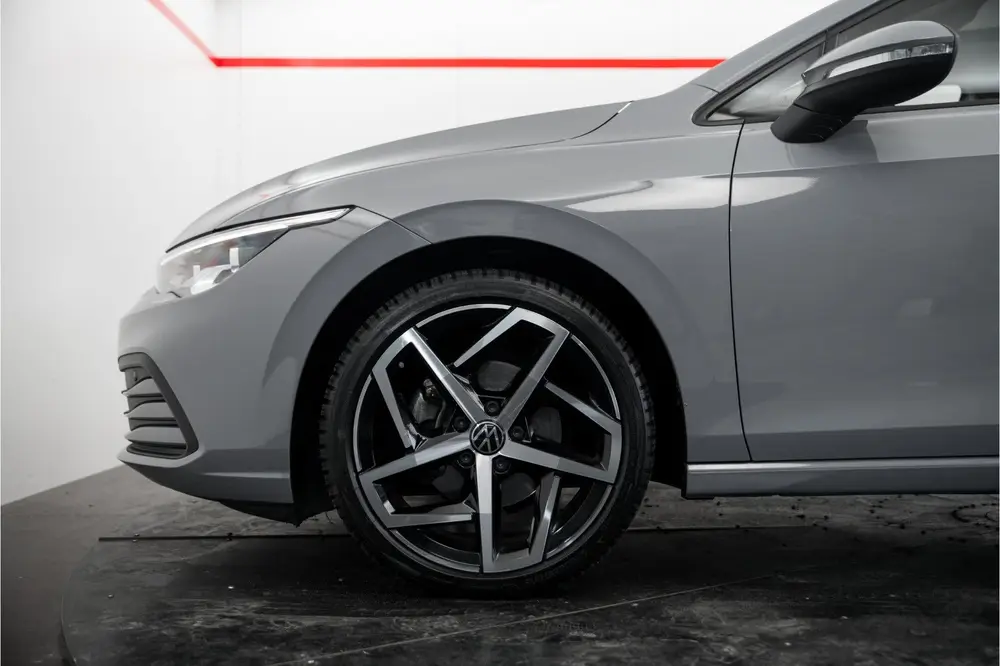 Volkswagen Golf Variant Qdrive Panoramadak 18inch (bj 2022) uit 2022, foto 13