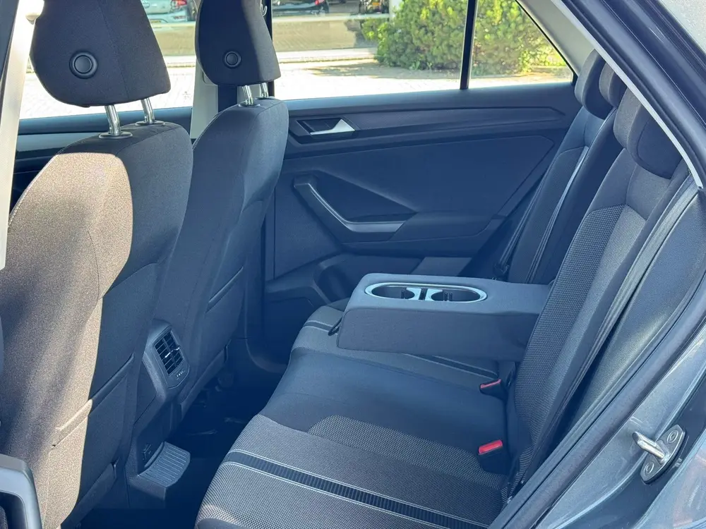 Volkswagen T-Roc 1.5 TSI Sport | Carplay/Android, ACC, Navi uit 2020, foto 11