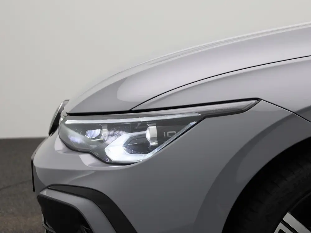 Volkswagen Golf 1.5 eTSI Aut. R-Line | Panoramadak | IQ Ligh uit 2021, foto 16