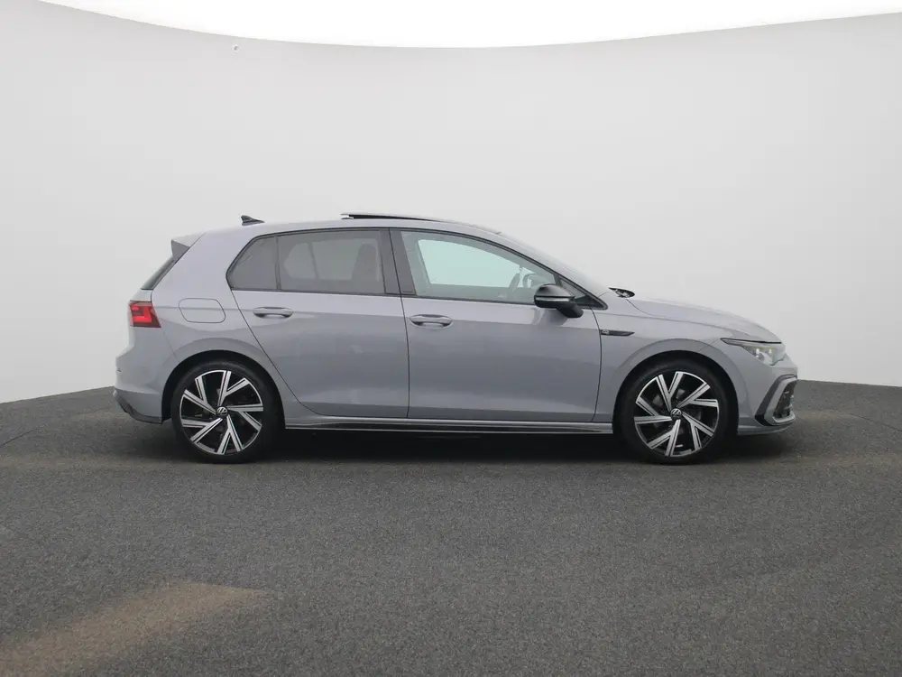 Volkswagen Golf 1.5 eTSI Aut. R-Line | Panoramadak | IQ Ligh uit 2021, foto 7