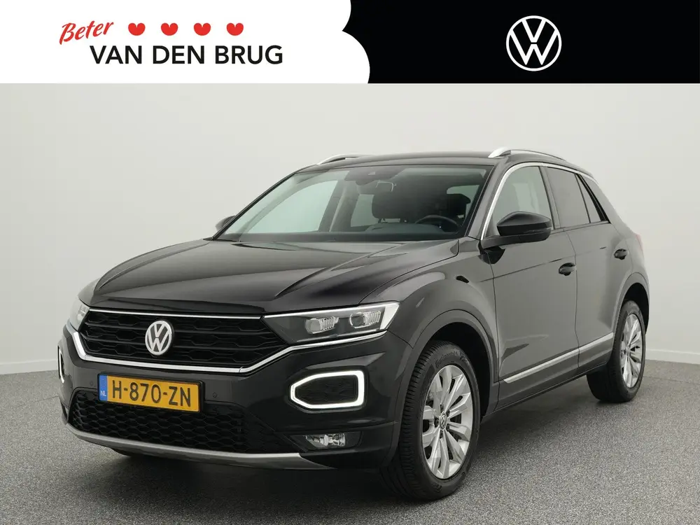 Volkswagen T-Roc 1.5 TSI 150 PK Sport DSG Automaat | LED Plu uit 2020
