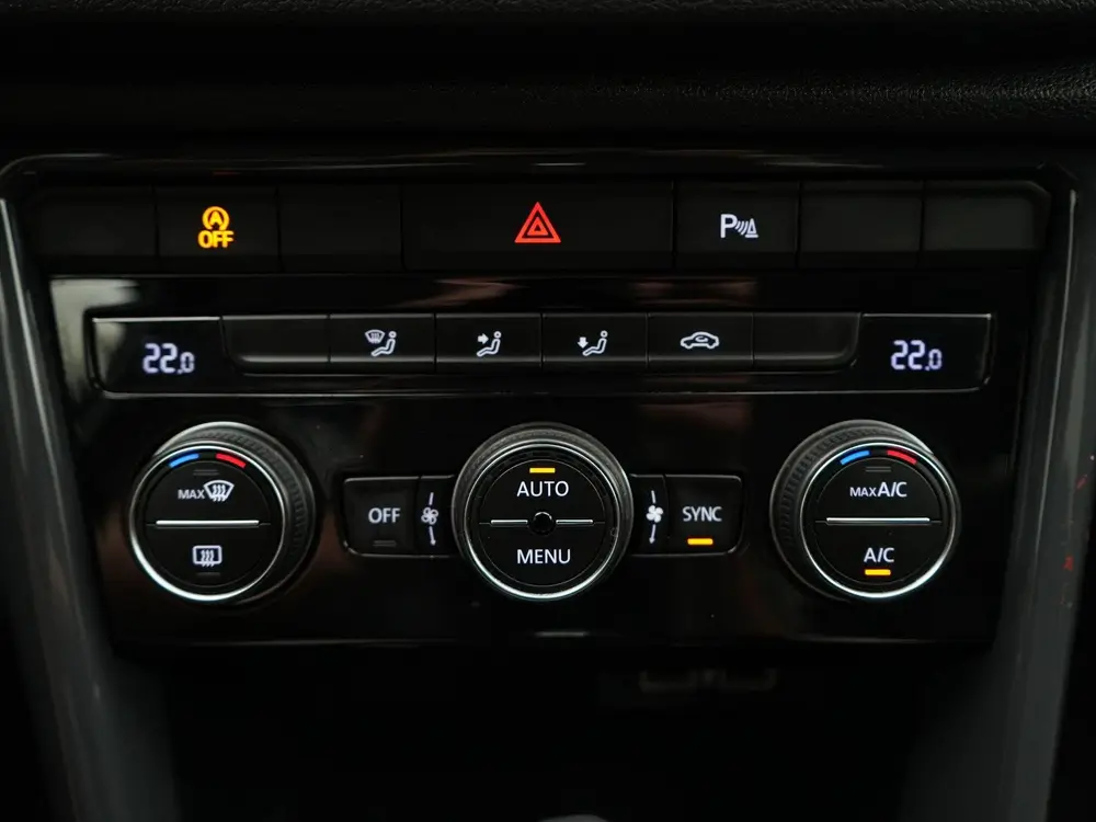Volkswagen T-Roc 1.5 TSI 150 PK Sport DSG Automaat | LED Plu uit 2020, foto 18