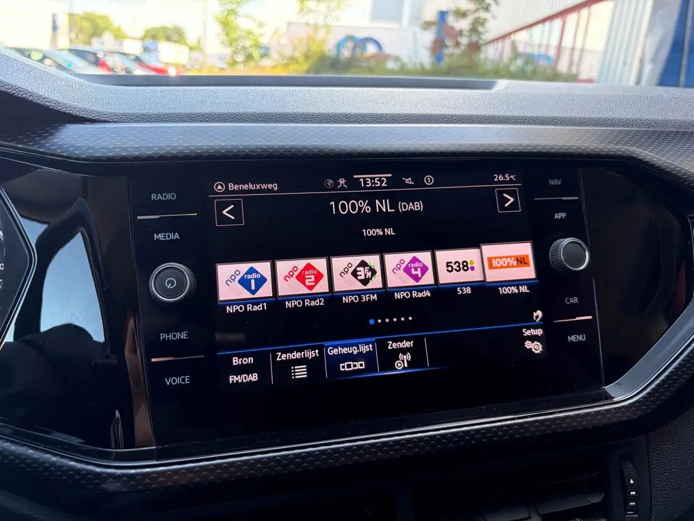 Volkswagen T-Cross 1.0 TSI Life Business / carplay uit 2021, foto 13