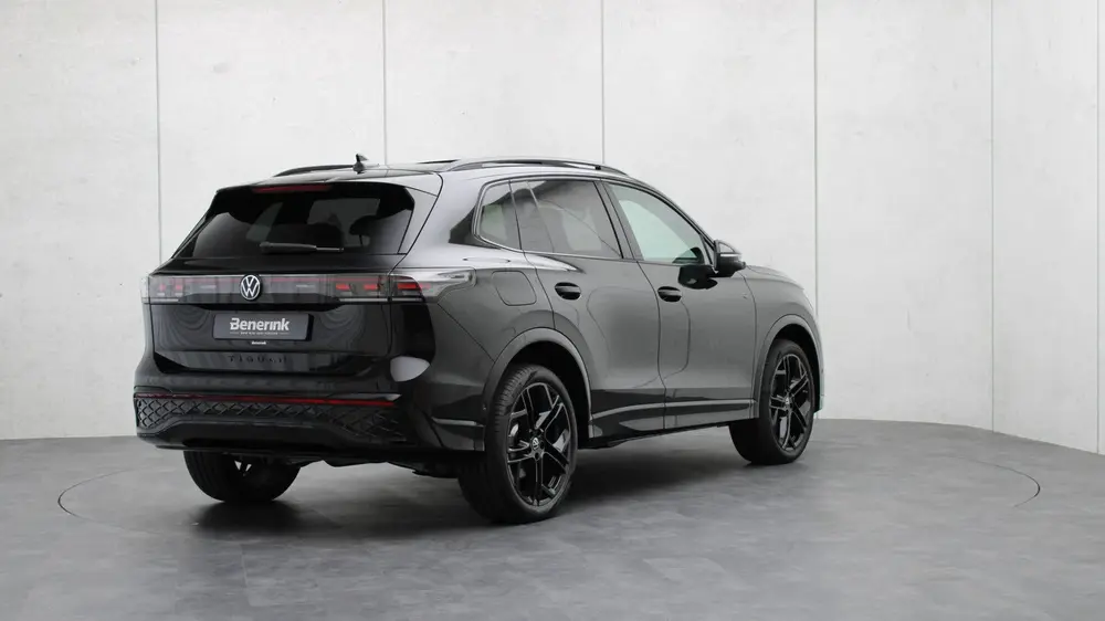 Volkswagen Tiguan 1.5 eHybrid R-Line | Massage | Head-up | P uit 2026, foto 4