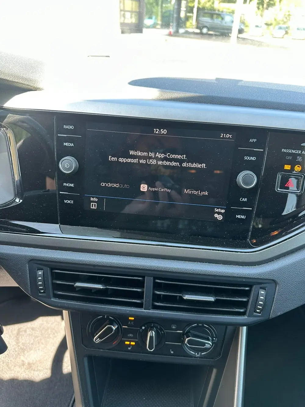 Volkswagen Polo 1.0 TSI carplay camera stoelverw PDC ACC uit 2020, foto 7
