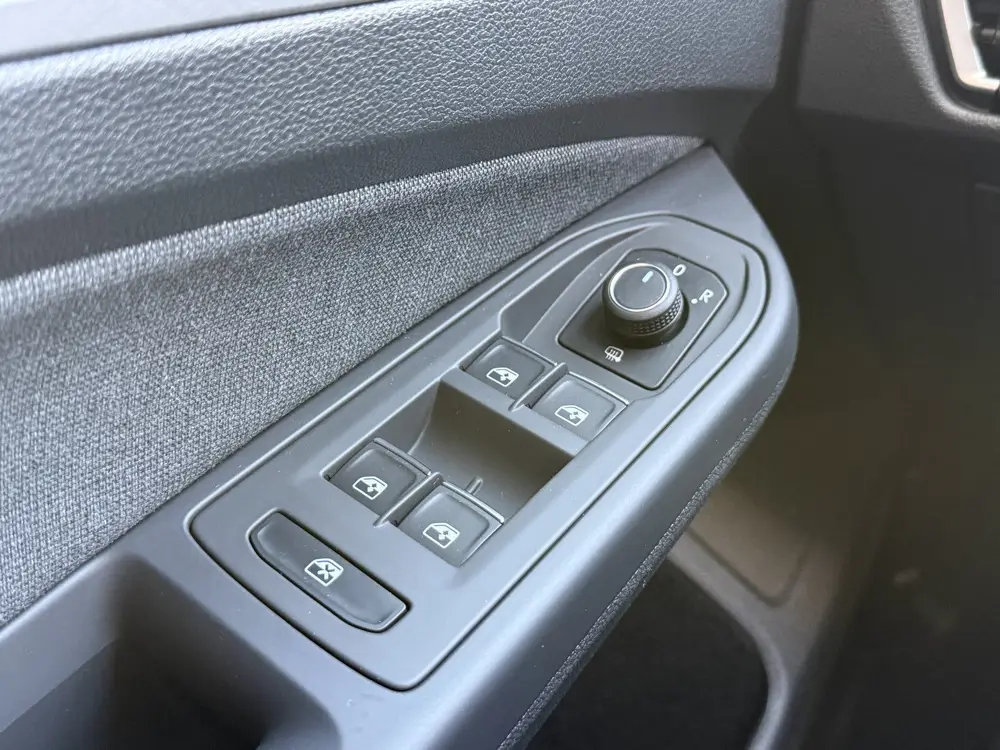 Volkswagen Golf Variant 1.0 TSI Life | Carplay | ACC | Draad uit 2024, foto 16