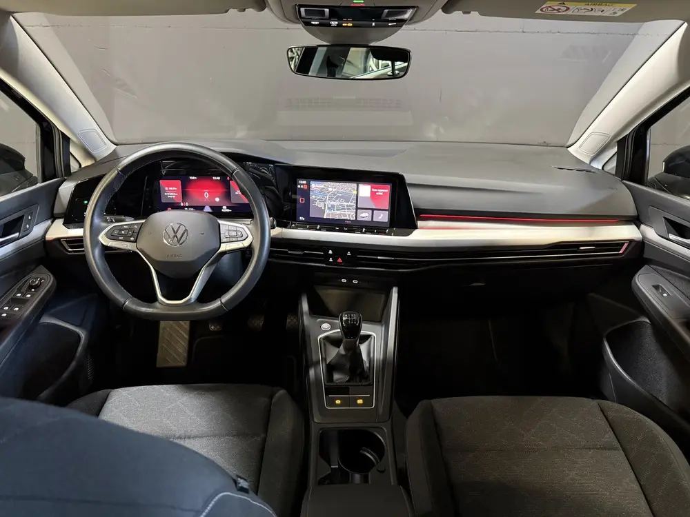 Volkswagen Golf Variant 1.0 TSI Life | Carplay | ACC | Draad uit 2024, foto 2