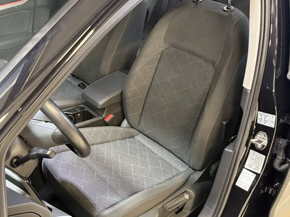 Volkswagen Golf Variant 1.0 TSI Life | Carplay | ACC | Draad uit 2024, foto 7