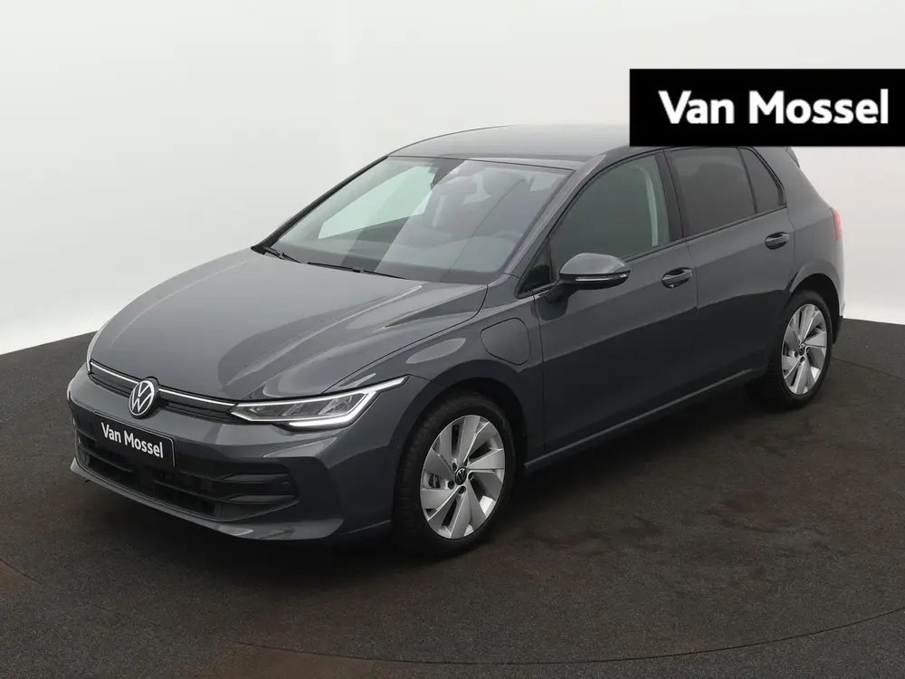 Volkswagen Golf 1.5 eHybrid Life Edition 204 PK Automaat | # uit 2026