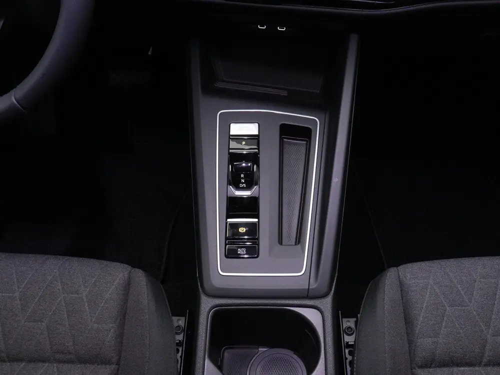Volkswagen Golf 1.5 eHybrid Life Edition 204 PK Automaat | # uit 2026, foto 12