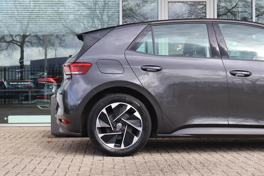 Volkswagen ID.3 Pro 58kWh 145pk SoH 93% | ACC | Climate | Vi uit 2022, foto 10