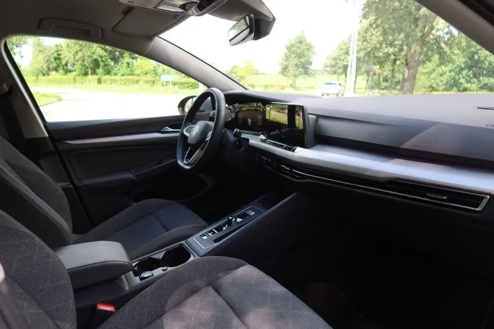 Volkswagen Golf 1.0 eTSI Life AUTOMAAT 110pk Clima, NAVI, Ca uit 2024, foto 8