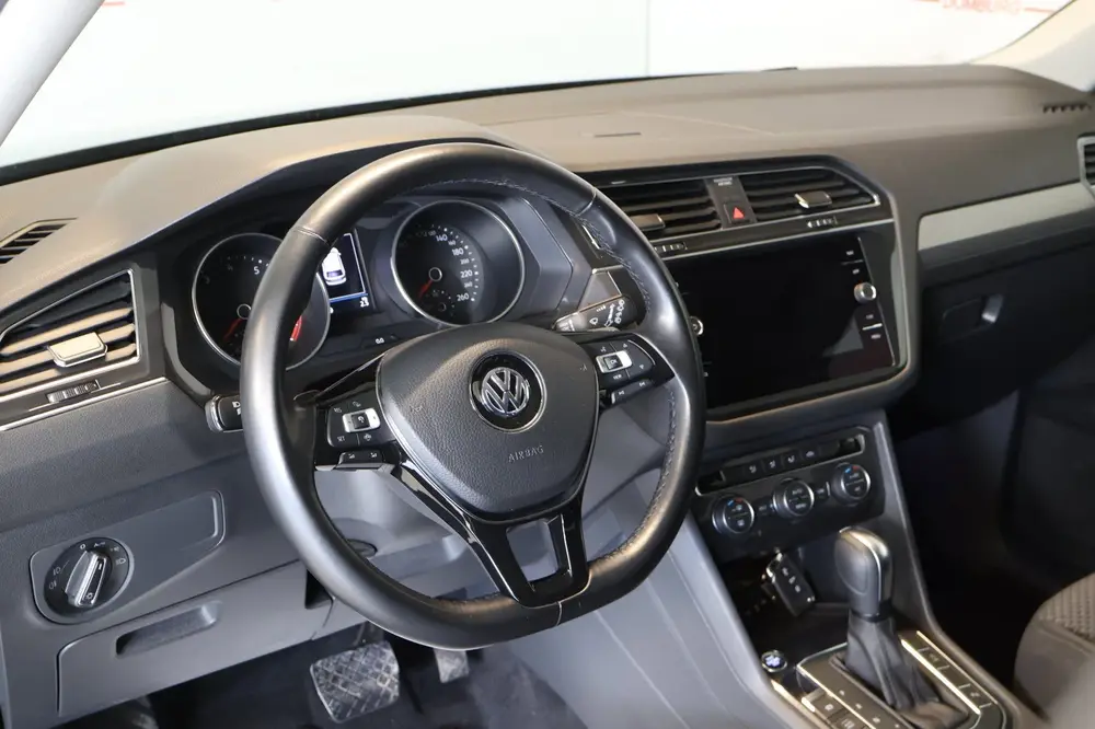 Volkswagen Tiguan Allspace 1.5 TSI Comfortline Business 7p N uit 2020, foto 6