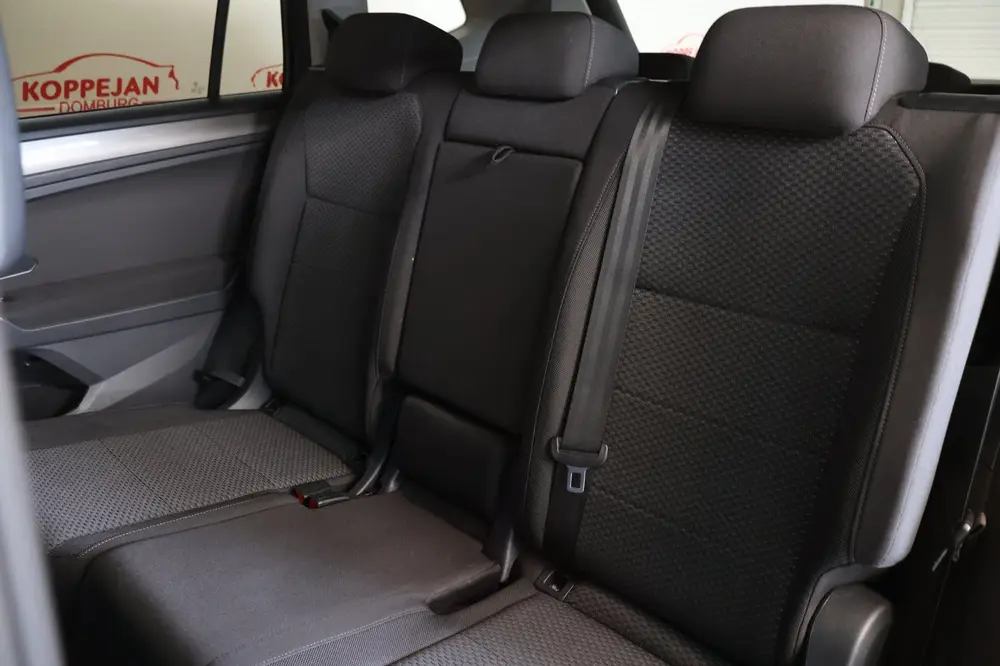 Volkswagen Tiguan Allspace 1.5 TSI Comfortline Business 7p N uit 2020, foto 8