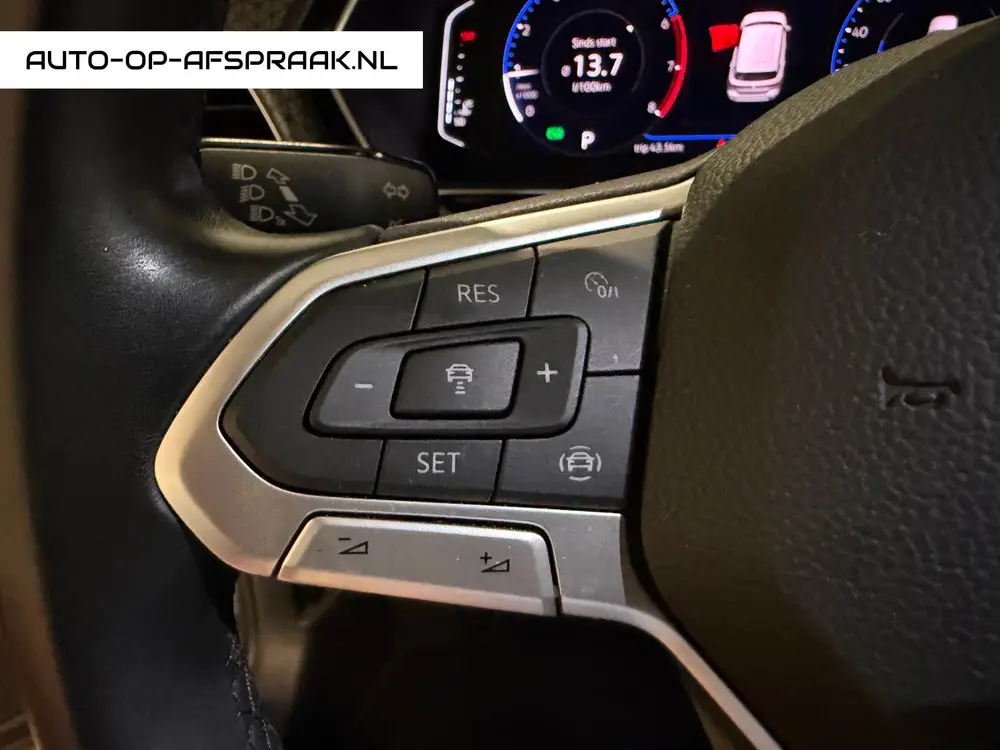 Volkswagen T-Cross 1.0 TSI Style Automaat Virtual Camera Nav uit 2020, foto 19