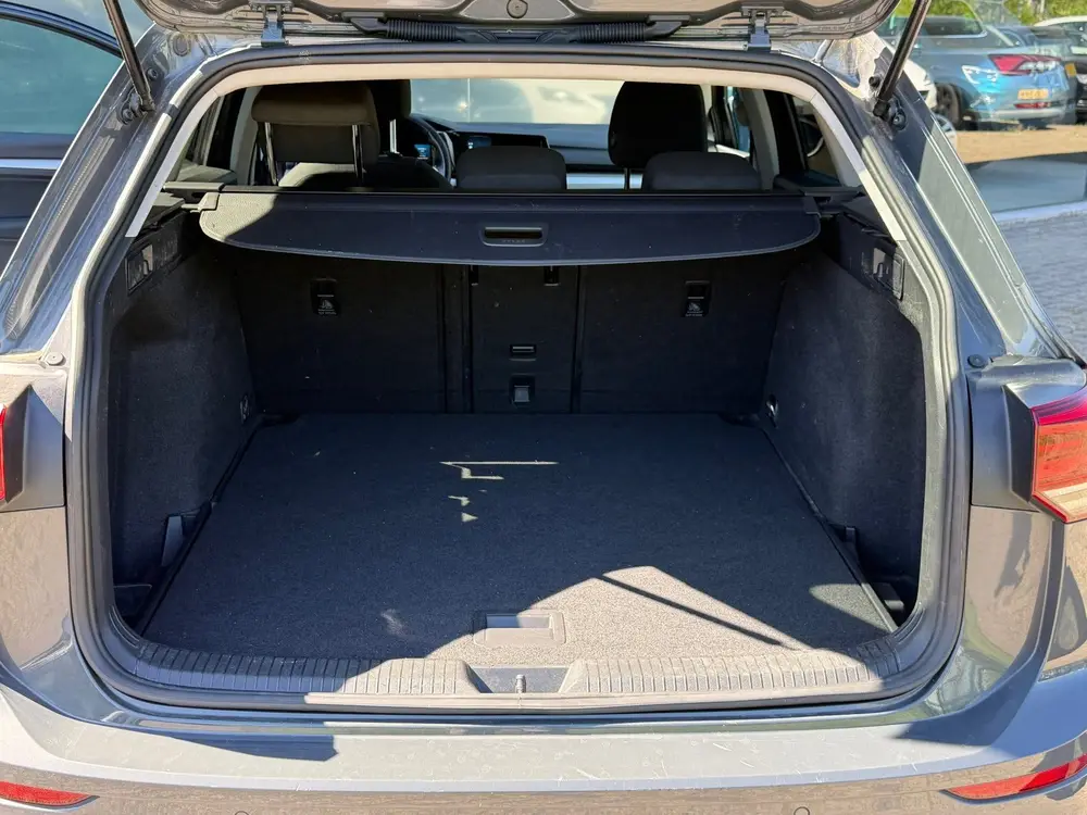 Volkswagen Golf Variant 1.0 eTSI DSG Life Business MASSAGE/C uit 2022, foto 10