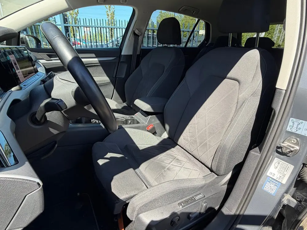 Volkswagen Golf 1.0 TSI Life Business CARPLAY | NAVI uit 2020, foto 14