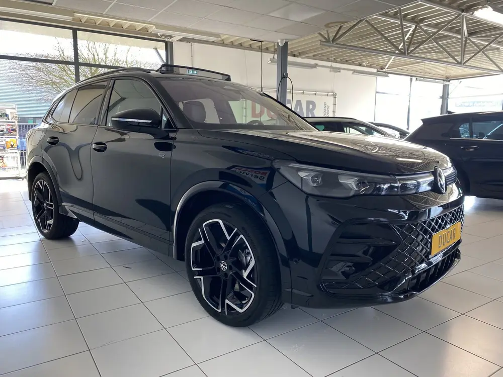 Volkswagen Tiguan 1.5 eHybrid R-Line Edition 272 PK Panorama uit 2024, foto 5