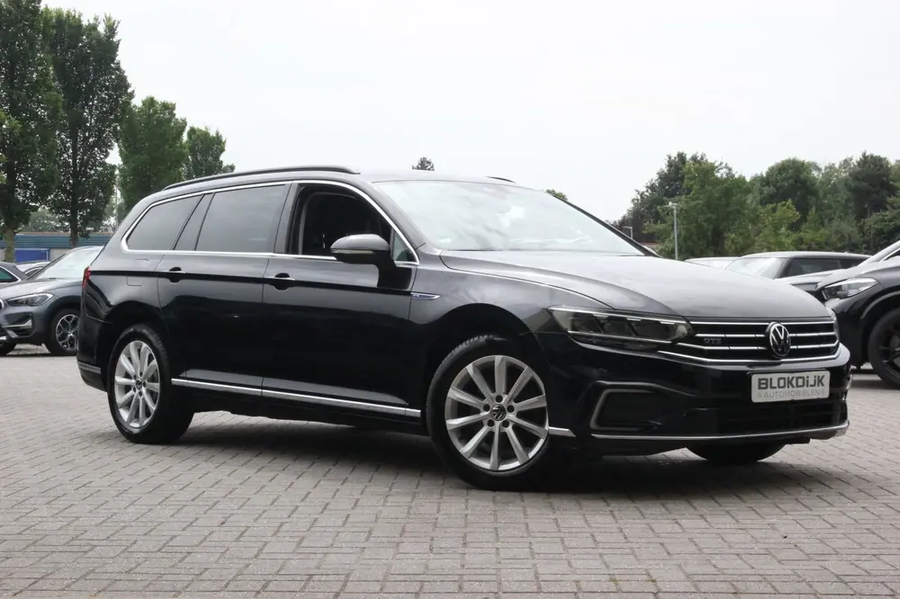 Volkswagen Passat Variant 1.4 TSI GTE Business | Trekhaak | uit 2022, foto 18