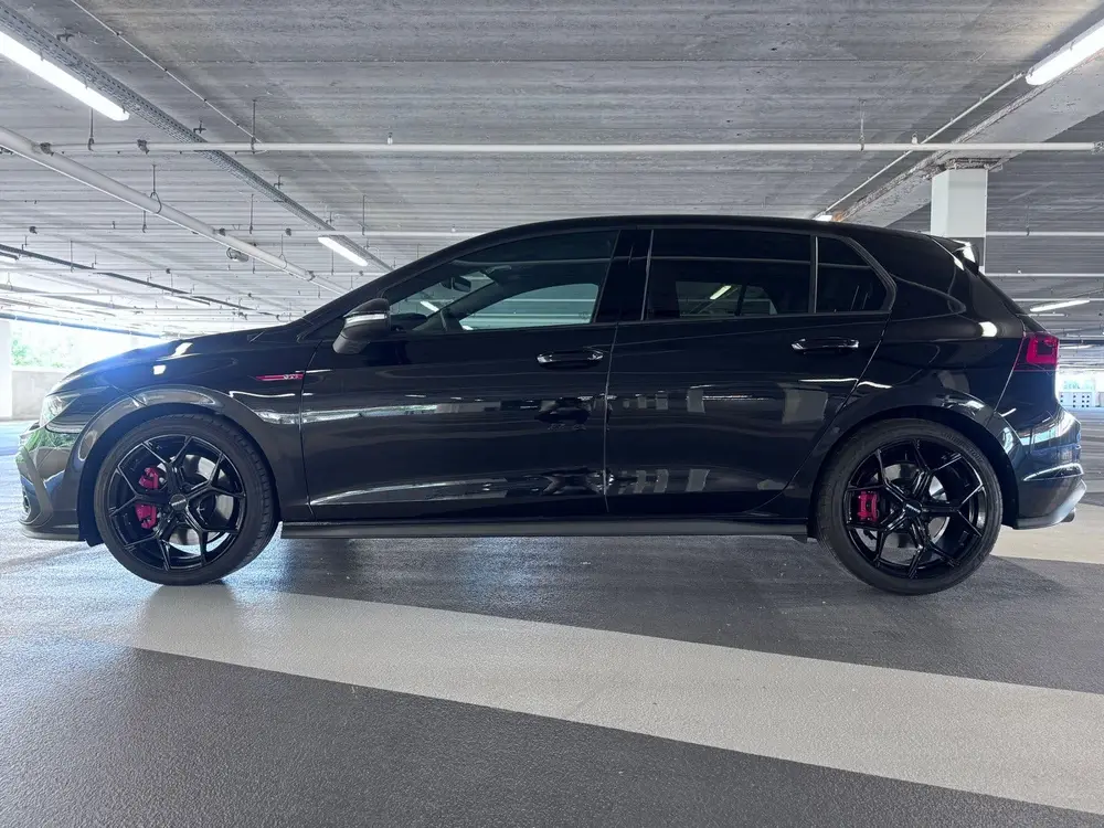 Volkswagen Golf 2.0 TSI 245pk 7-DSG 2023 Zwart uit 2023, foto 4