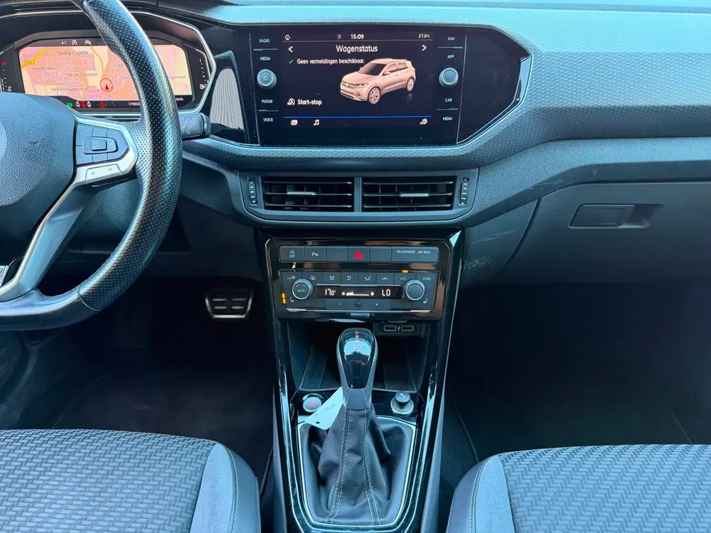 Volkswagen T-Cross 1.0 TSI R-Line|Virtual|Keyless|Stoelverwa uit 2019, foto 17