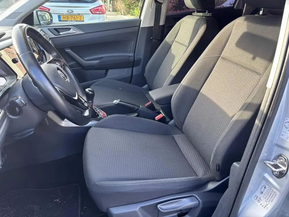 Volkswagen Polo 1.0 MPI Comfortline Navi uit 2019, foto 9