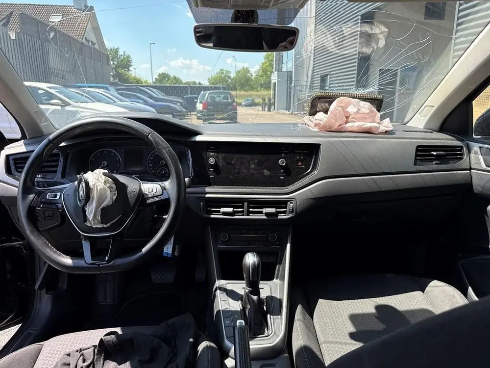 Volkswagen Polo 1.0 TSI Highline , Airco , PDC , Navi uit 2019, foto 10