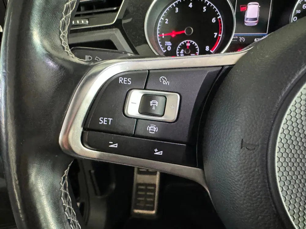 Volkswagen TOURAN 1.5 TSI R-Line 7p Pano|ACC|Keyless|Stoelve uit 2019, foto 14