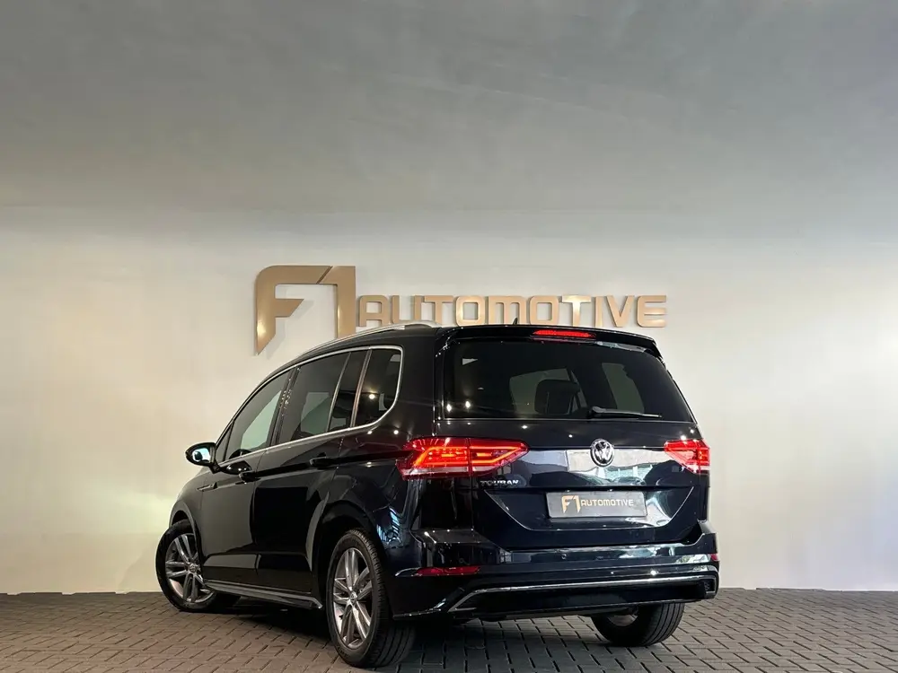 Volkswagen TOURAN 1.5 TSI R-Line 7p Pano|ACC|Keyless|Stoelve uit 2019, foto 6