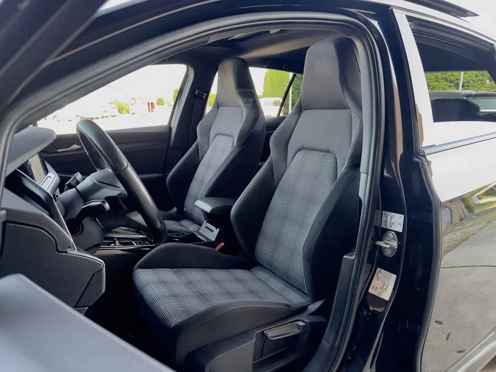 Volkswagen Golf 1.4 eHybride GTE SOH 93.9 % PANODAK LEDER NA uit 2023, foto 12
