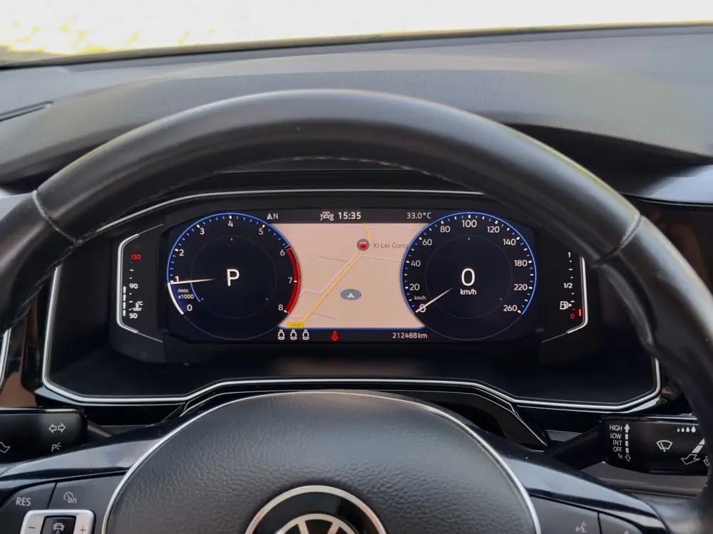 Volkswagen Polo 1.0 TSI AUT7 R-LINE HIGHLINE NAVI DIGI-DASH uit 2021, foto 15