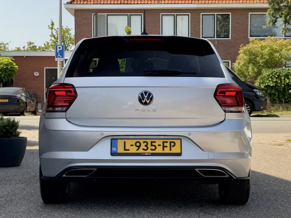 Volkswagen Polo 1.0 TSI AUT7 R-LINE HIGHLINE NAVI DIGI-DASH uit 2021, foto 7
