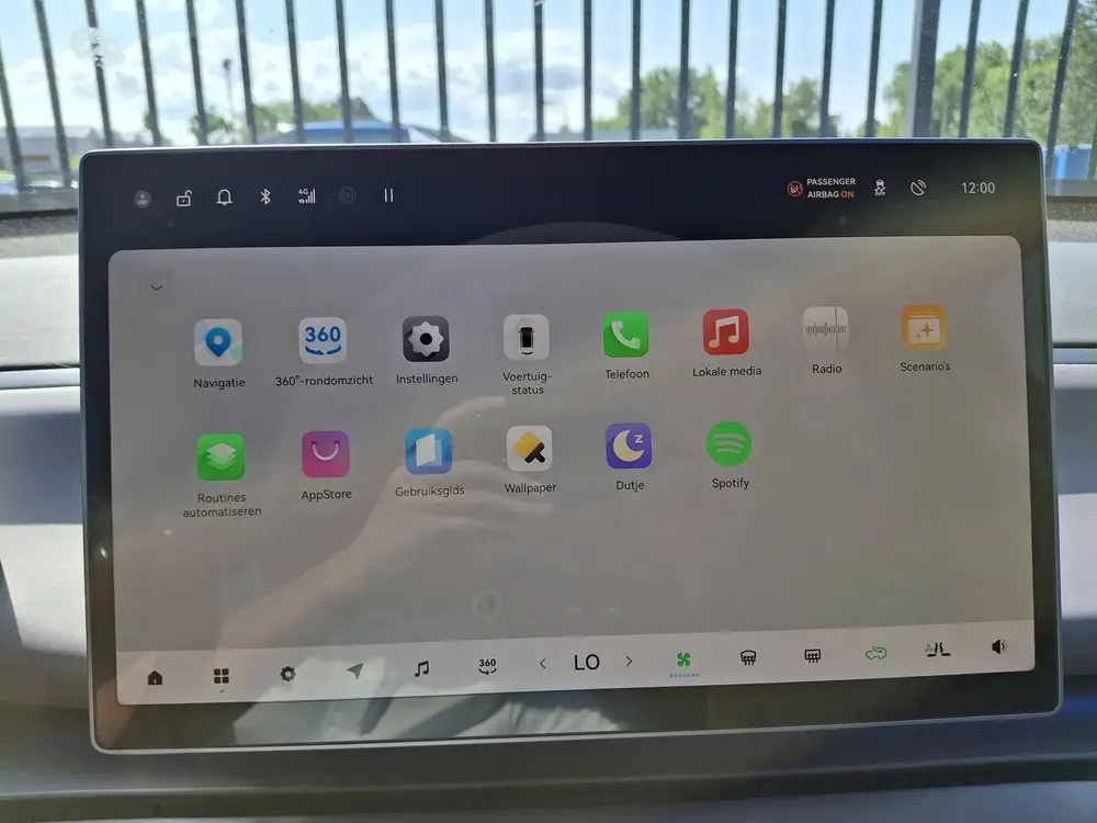 Leapmotor C10 Design 69.9 kWh | Navigatie | Climate control uit 2025, foto 17