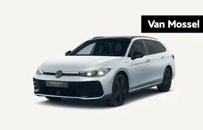 Volkswagen Passat Variant 1.5 eHybrid R-Line Edition 272 PK uit 2026