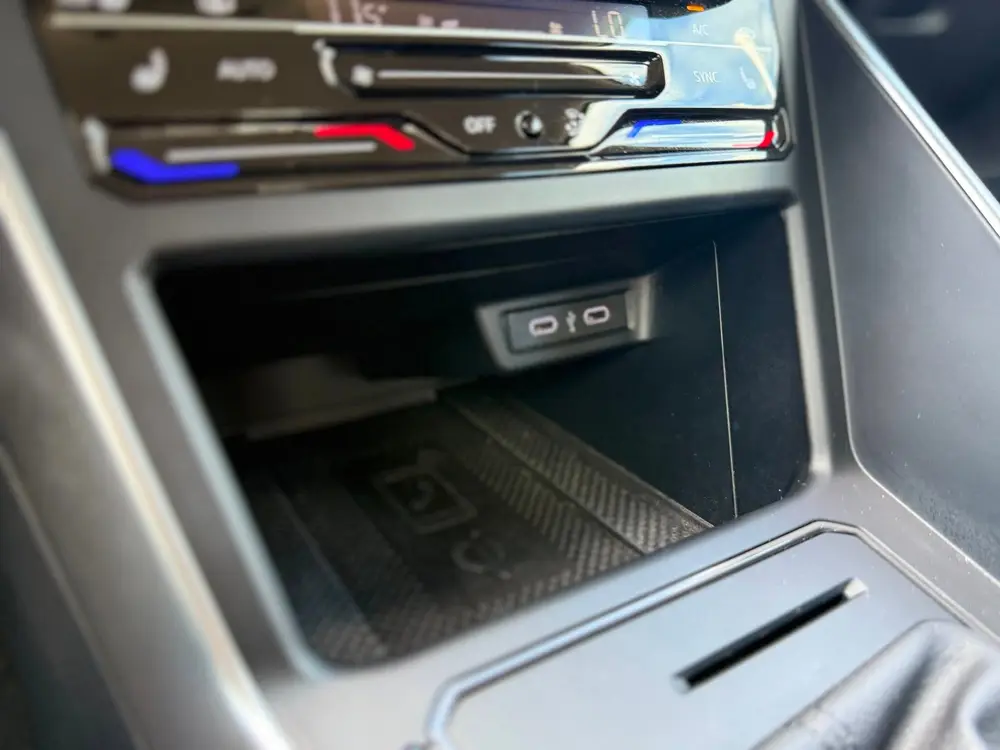Volkswagen Polo 1.0 TSI Life Business | Navigatie | Climate uit 2022, foto 17