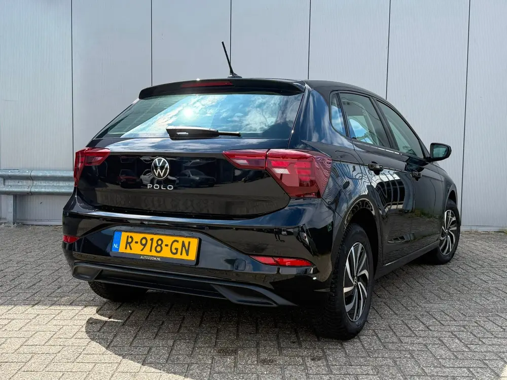 Volkswagen Polo 1.0 TSI Life Business | Navigatie | Climate uit 2022, foto 2